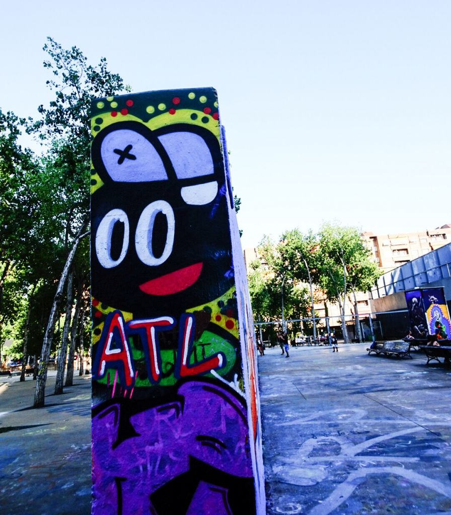 Découverte en famille du street art à Barcelone