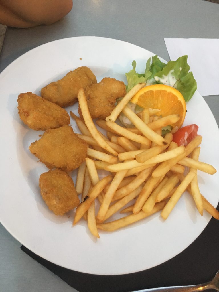 Nuggets frites Menu enfants Golf Café Millau 